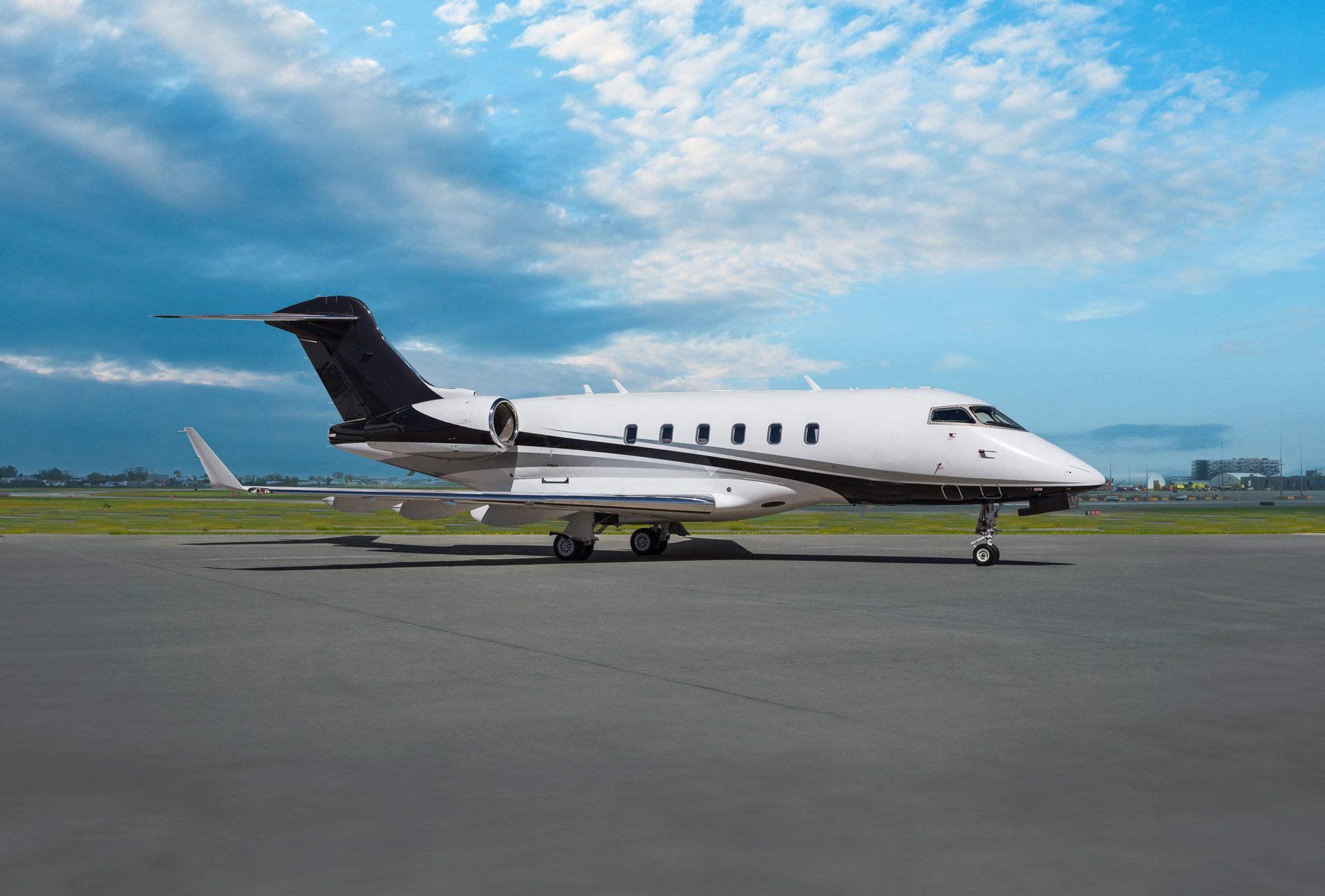 Challenger 300